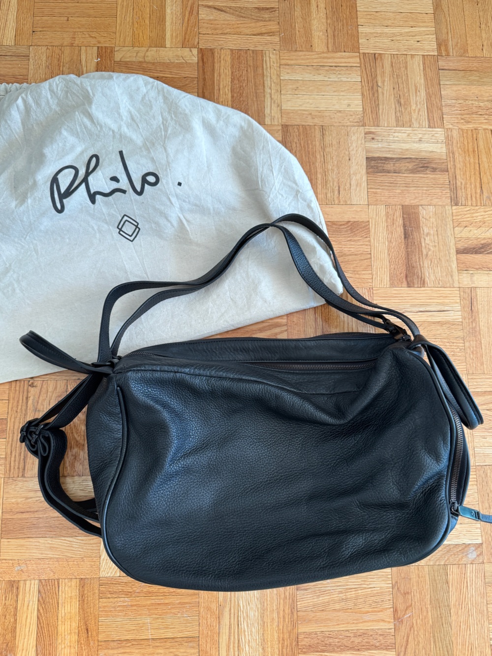 PHILO - Black Pebbled Leather Shoulder Bag
